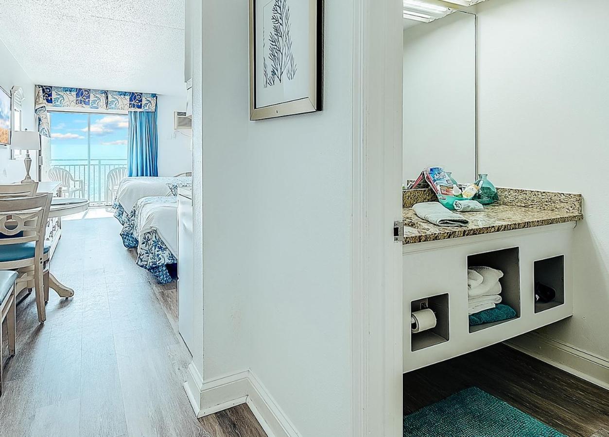 Ocean Front Comfy Condo W/Kitchen, Sleeps 4, Snowbird Paradise Мертл-Біч Екстер'єр фото