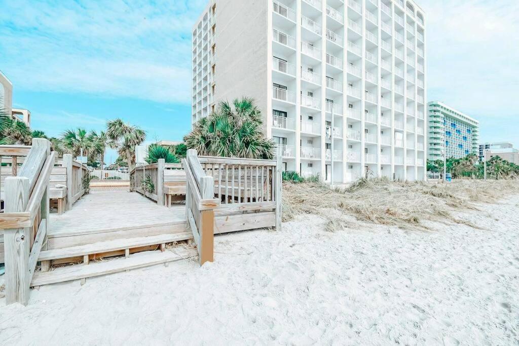 Ocean Front Comfy Condo W/Kitchen, Sleeps 4, Snowbird Paradise Мертл-Біч Екстер'єр фото